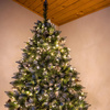 Choinka sztuczna z szyszkami Premium Royal Trees 220 cm sosna diamentowa ośnieżona