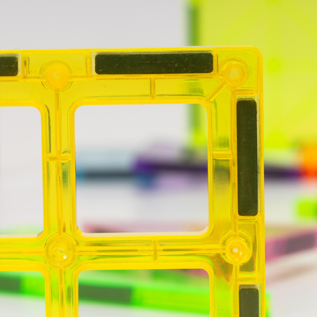 Klocki magnetyczne dla dzieci 48 szt. klocki konstrukcyjne 3D kolorowe edukacyjne