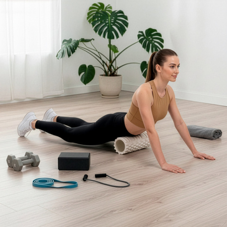 Roller fitness do masażu ciała, średnio twardy, wałek z wypustkami, jasny beż