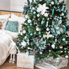 Choinka sztuczna z szyszkami Premium Royal Trees 220 cm sosna diamentowa ośnieżona