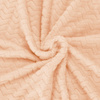 Koc narzuta na łóżko 200x220 cm brzoskwiniowy w jodełkę