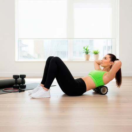 Roller fitness do masażu ciała, średnio twardy, wałek z wypustkami, czarny